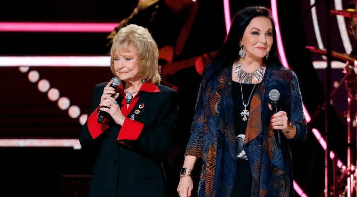 What Is Crystal Gayle's Net Worth