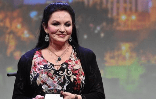 What Is Crystal Gayle’s Net Worth